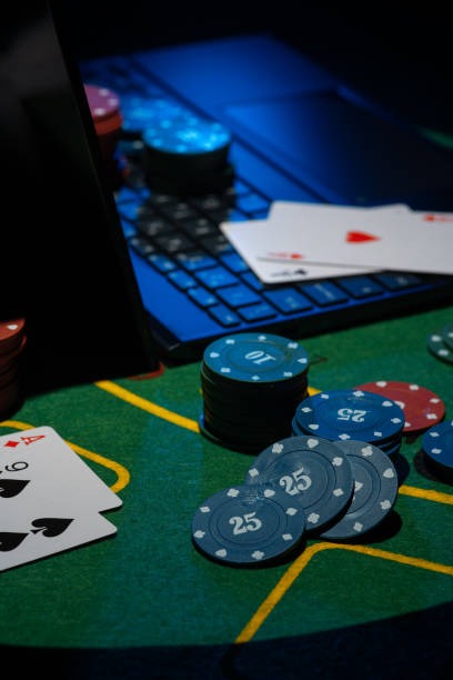 palace303 app interface showing live casino and sportsbook